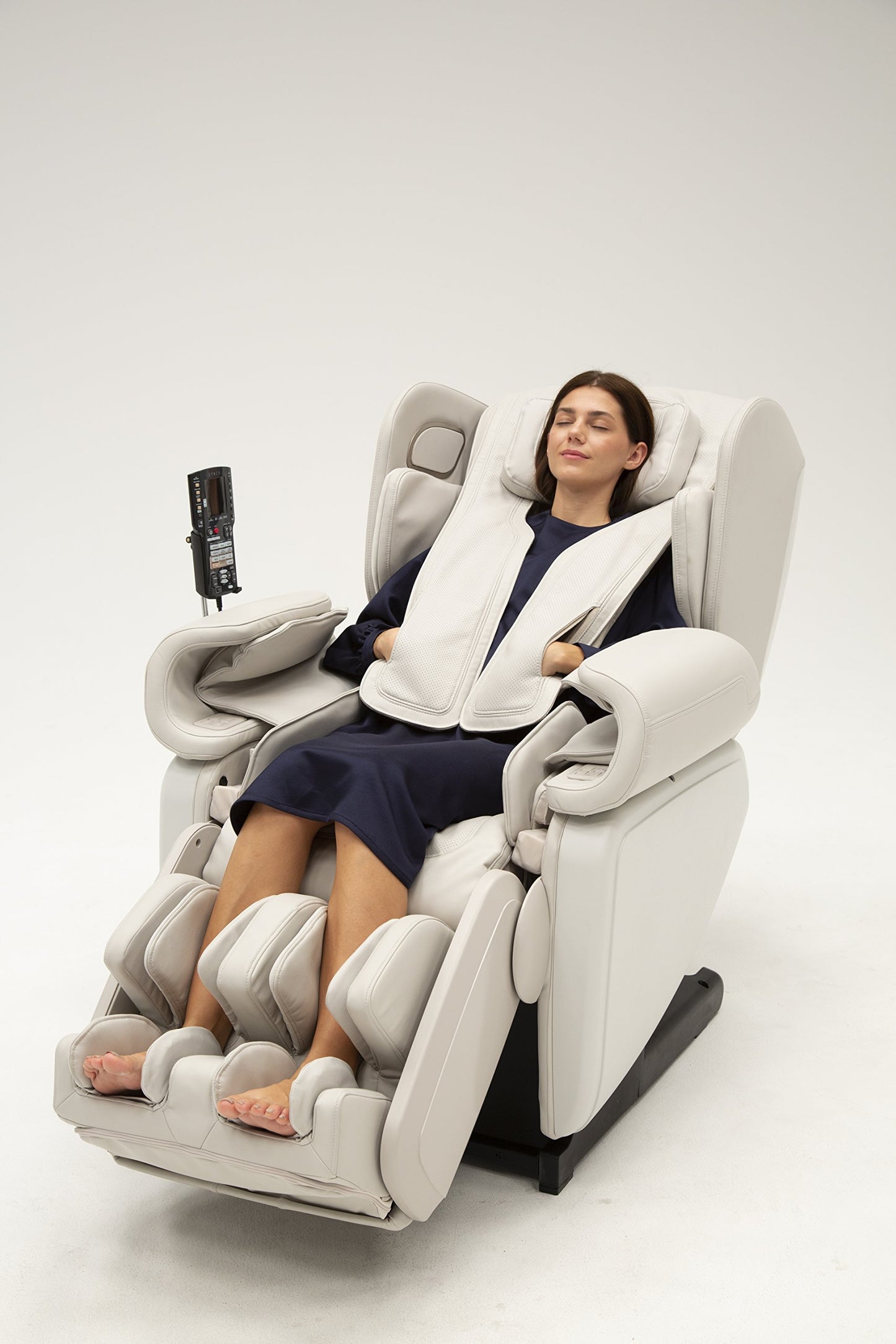 Synca Wellness Kagra - Premium 4D Heated Zero Gravity Massage Chair | Dual Layer Body Scan | 5 Unique Deep Stretches | Pulsating Shiatsu Massage | 78 Massage Techniques (White)